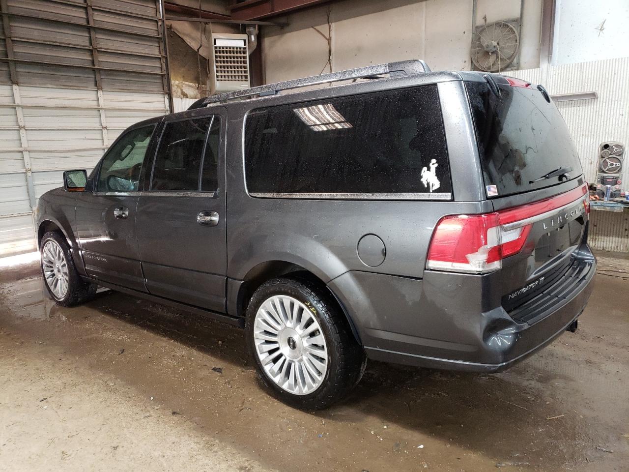 Obraz 2 z 2017 LINCOLN NAVIGATOR L SELECT 2017 z VIN 5LMJJ3JT5HEL12057
