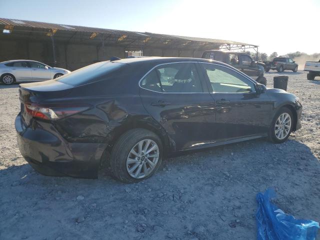 Obraz 3 z 2021 TOYOTA CAMRY LE 2021 z VIN 4T1C11AK6MU608941