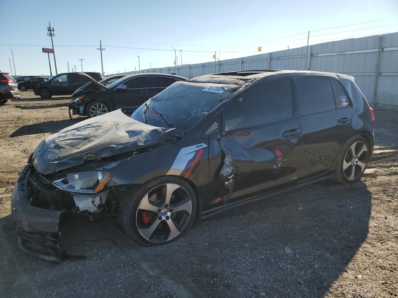 2015 VOLKSWAGEN GTI  2015 image