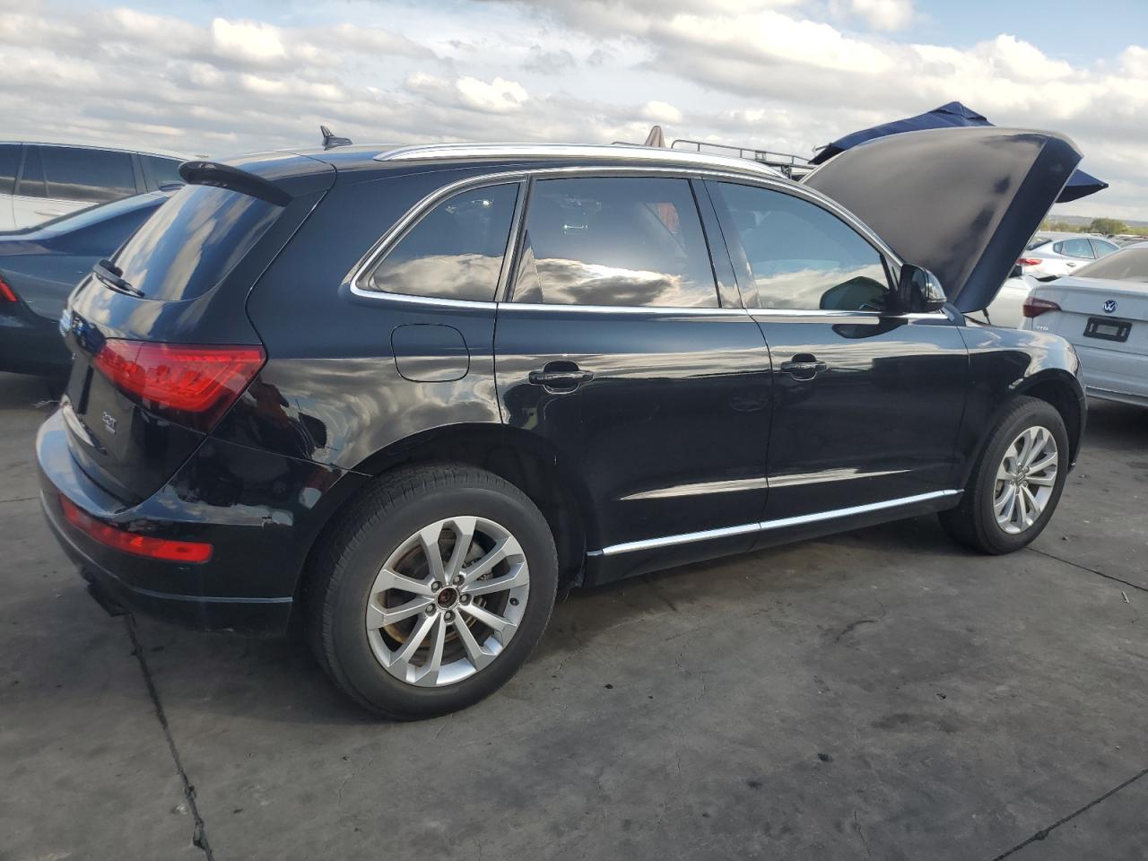 Obraz 3 z 2014 AUDI Q5 PREMIUM PLUS 2014 z VIN WA1LFAFP8EA010552