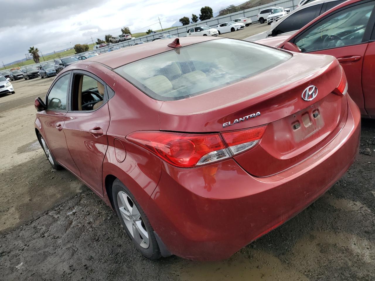 Obraz 2 z 2013 HYUNDAI ELANTRA GLS 2013 z VIN 5NPDH4AE3DH276306