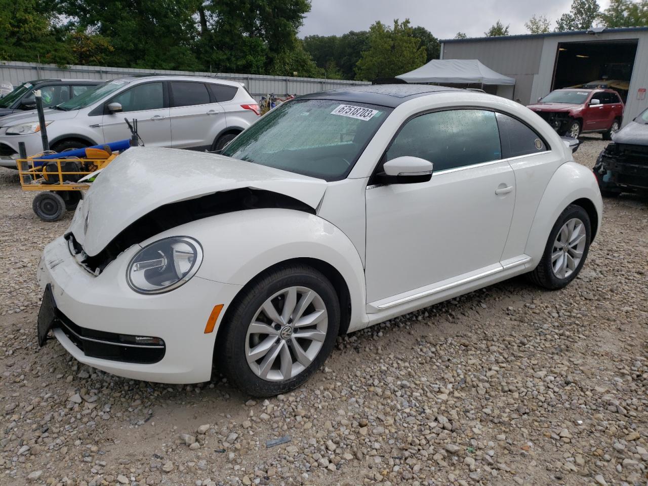 2013 VOLKSWAGEN BEETLE  2013 image