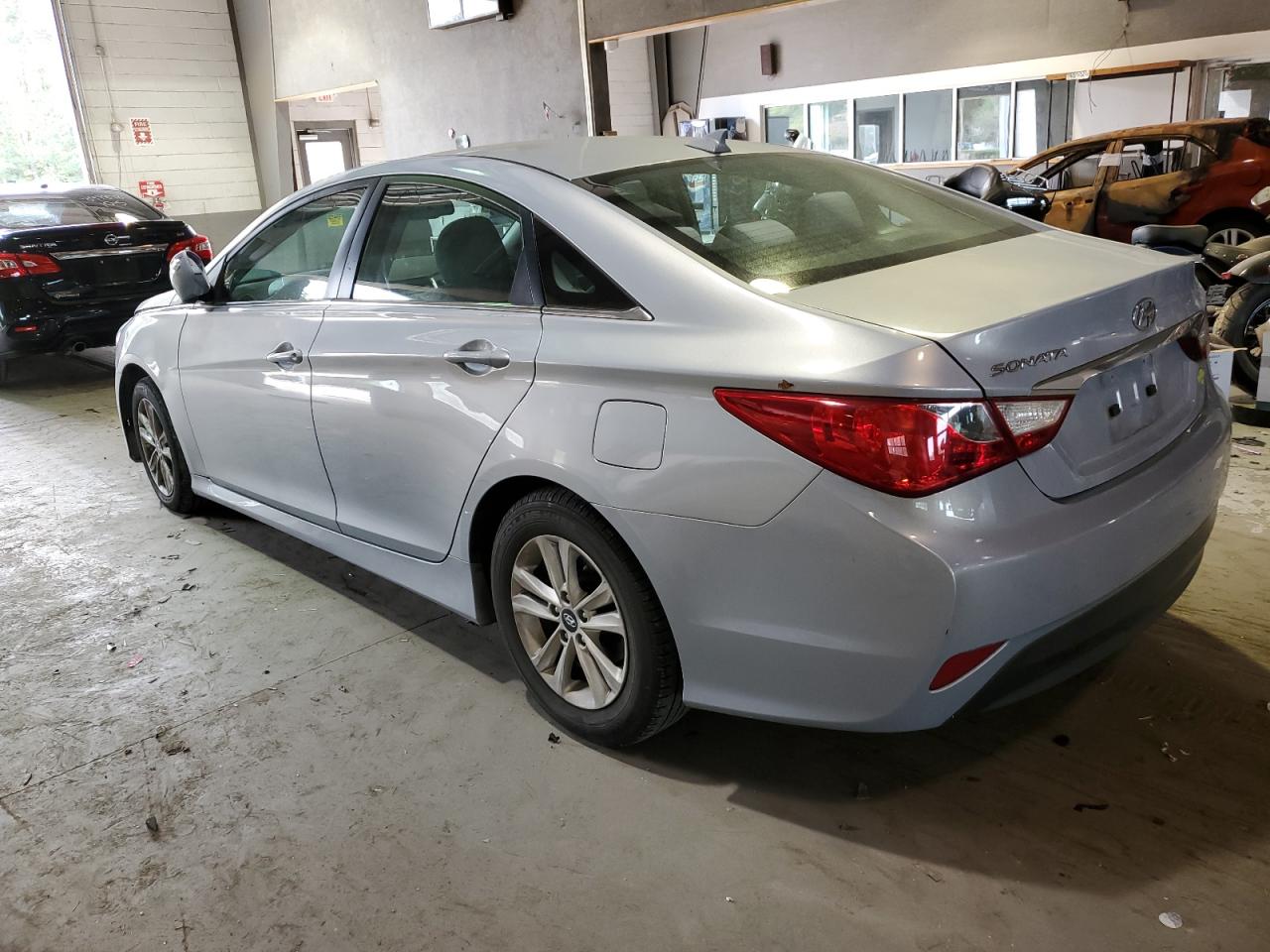 Изображение 2 2014 HYUNDAI SONATA GLS 2014 с VIN 5NPEB4AC0EH931382