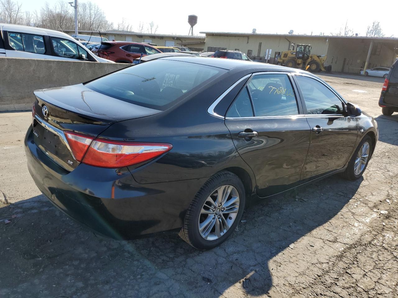 Image 3 of 2016 TOYOTA CAMRY LE 2016 with VIN 4T1BF1FK9GU216899