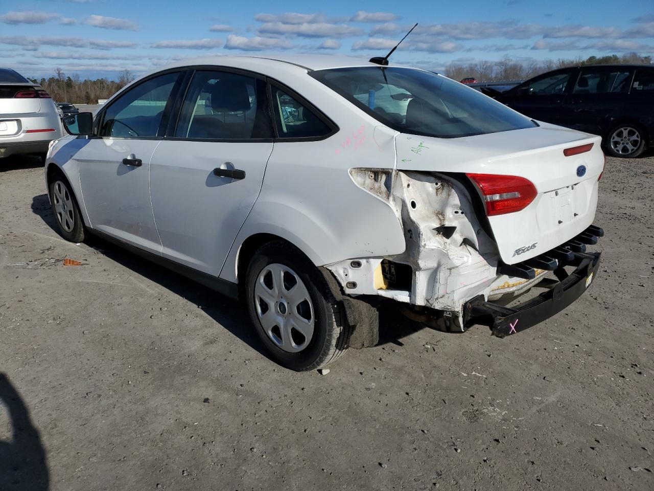 Obraz 2 z 2015 FORD FOCUS S 2015 z VIN 1FADP3E27FL339411