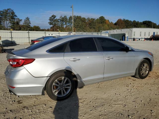 Image 3 of 2015 HYUNDAI SONATA SE 2015 with VIN 5NPE24AF2FH172987