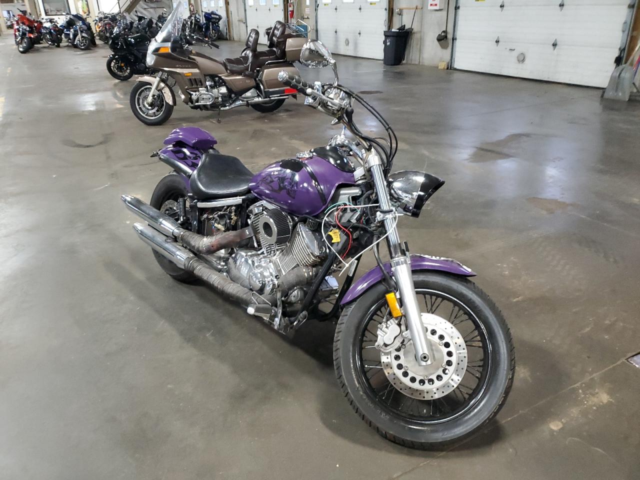 2001 YAMAHA XVS1100  2001 image