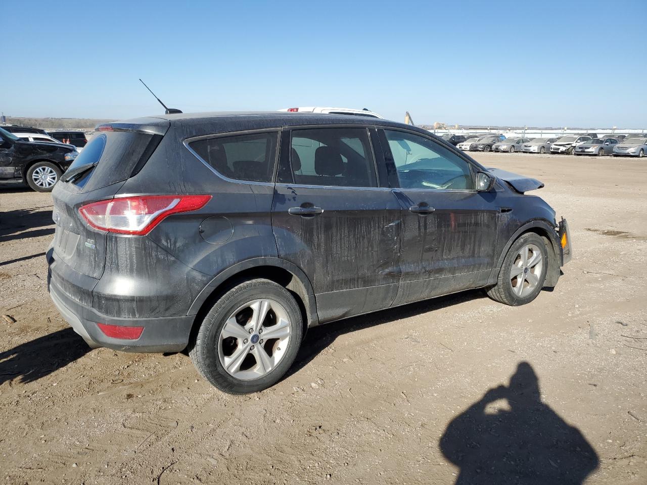 Obraz 3 z 2016 FORD ESCAPE SE 2016 z VIN 1FMCU9GXXGUB82944