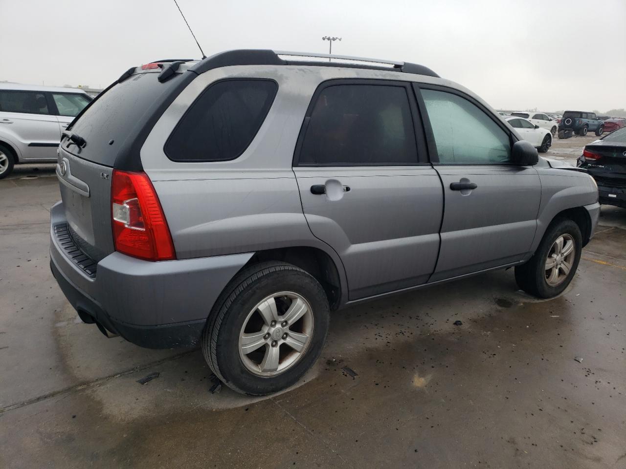 Obraz 3 z 2009 KIA SPORTAGE LX 2009 z VIN KNDJF724X97594371