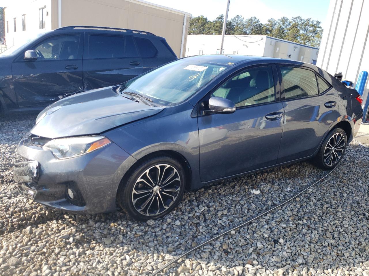 Image 1 of 2015 TOYOTA COROLLA L 2015 with VIN 5YFBURHE1FP249763