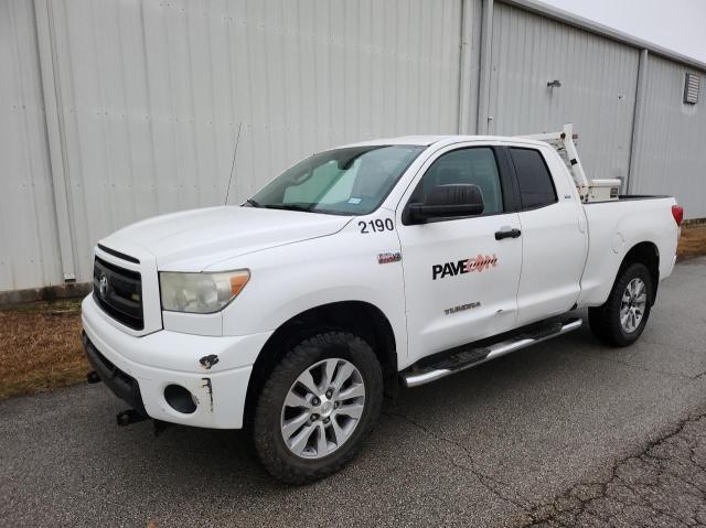 Image 2 of 2013 TOYOTA TUNDRA DOUBLE CAB SR5 2013 with VIN 5TFUW5F19DX291611