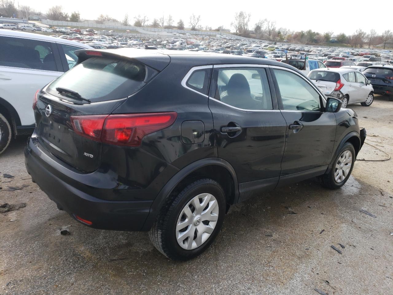 Изображение 3 2019 NISSAN ROGUE SPORT S 2019 с VIN JN1BJ1CR2KW334796