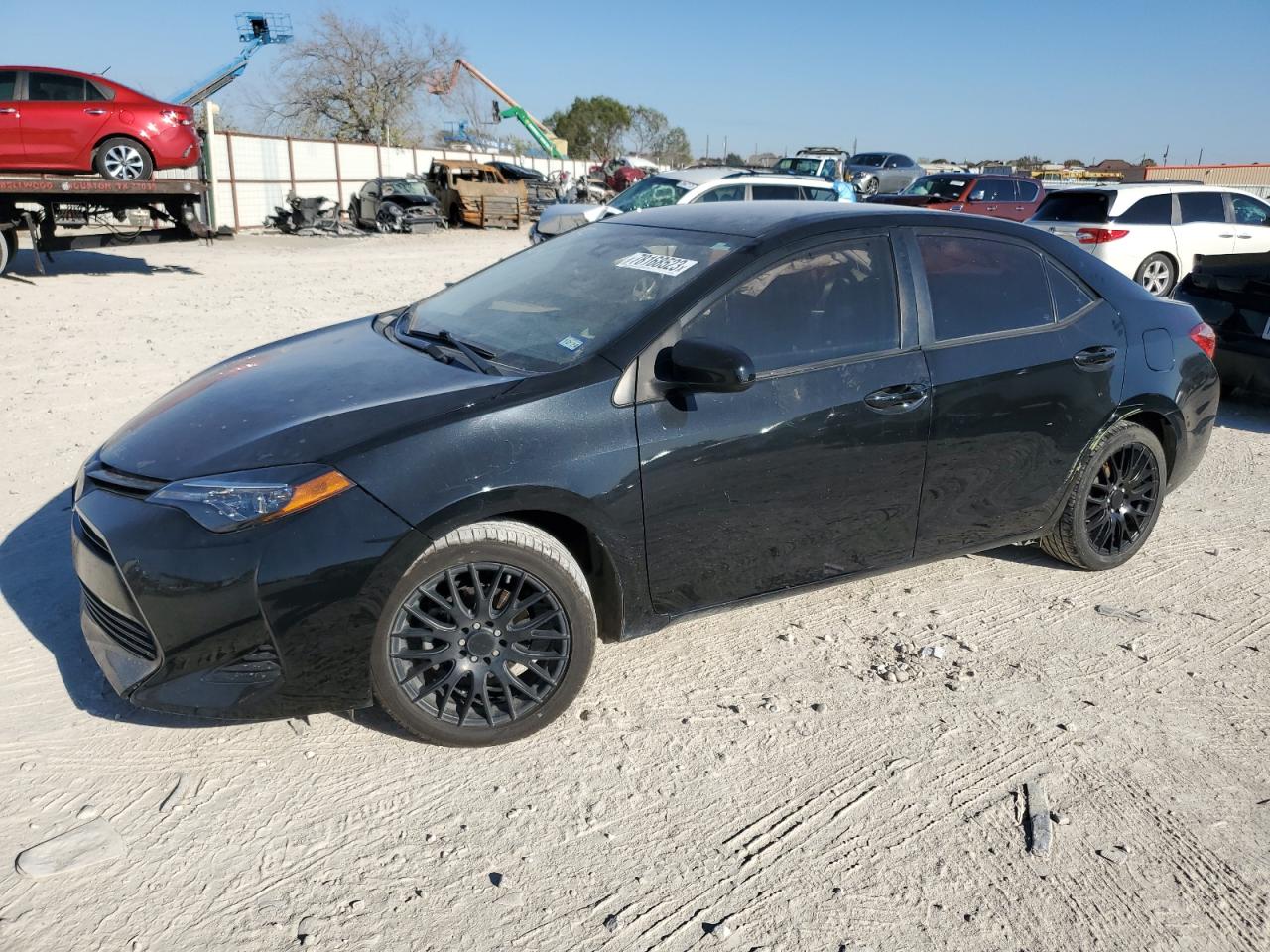 Obraz 1 z 2018 TOYOTA COROLLA L 2018 z VIN 5YFBURHE4JP786331