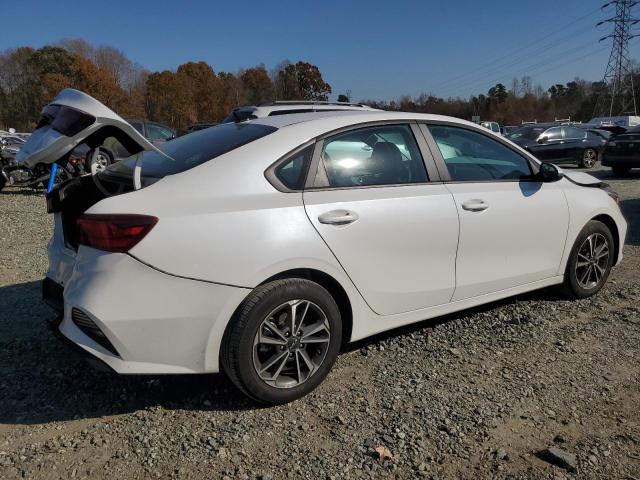Obraz 3 z 2023 KIA FORTE LX 2023 z VIN 3KPF24AD4PE634460