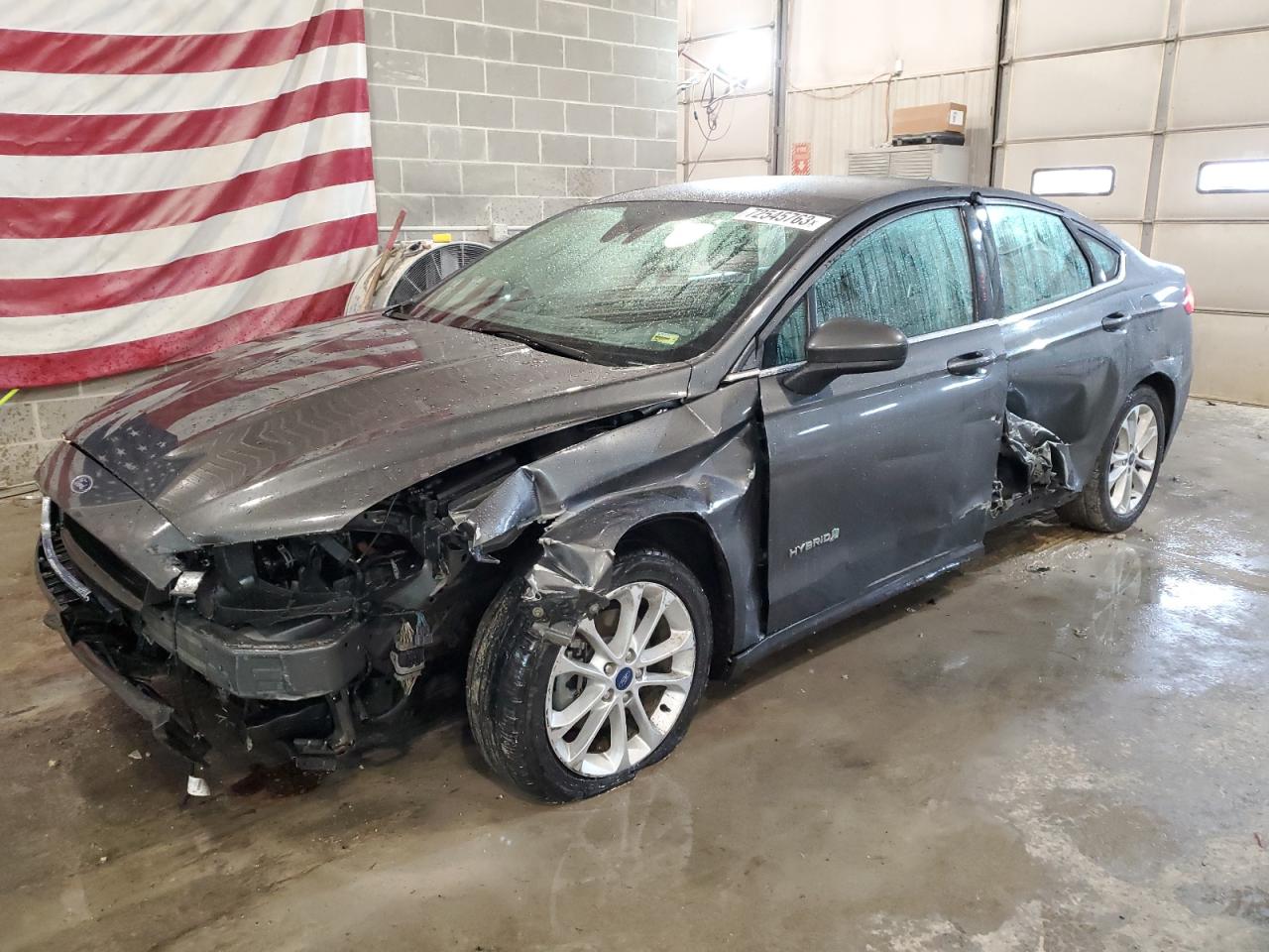 Obraz 1 z 2019 FORD FUSION SE 2019 z VIN 3FA6P0LUXKR185428