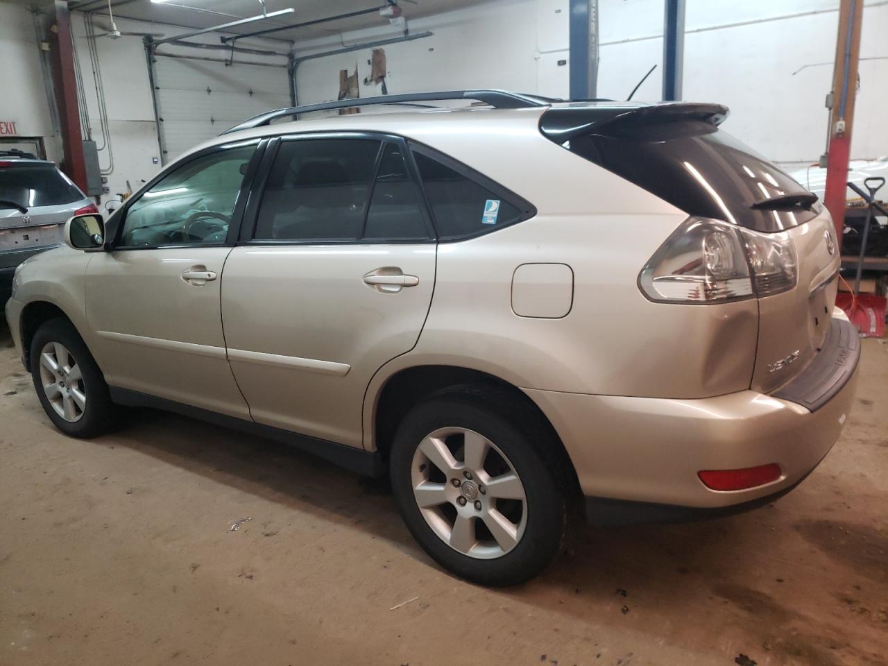 Image 2 of 2004 LEXUS RX 330 2004 with VIN JTJHA31U640018606