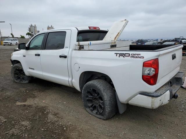 Image 2 of 2016 TOYOTA TUNDRA CREWMAX SR5 2016 with VIN 5TFEY5F1XGX197613