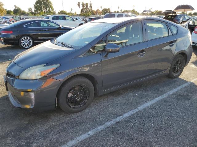 Image 1 of 2015 TOYOTA PRIUS  2015 with VIN JTDKN3DU7F1977907