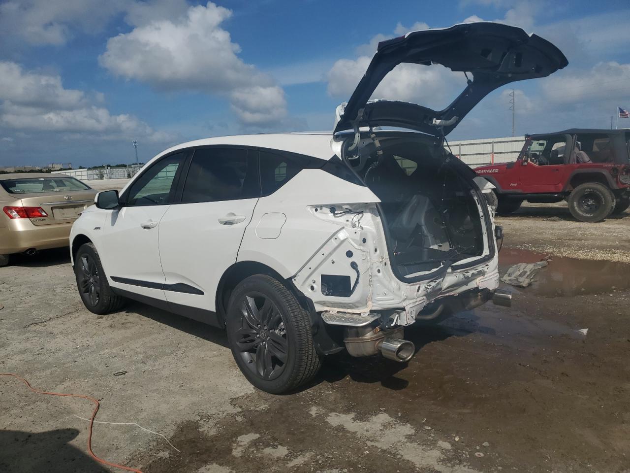 Image 2 of 2023 ACURA RDX A-SPEC 2023 with VIN 5J8TC1H66PL002588