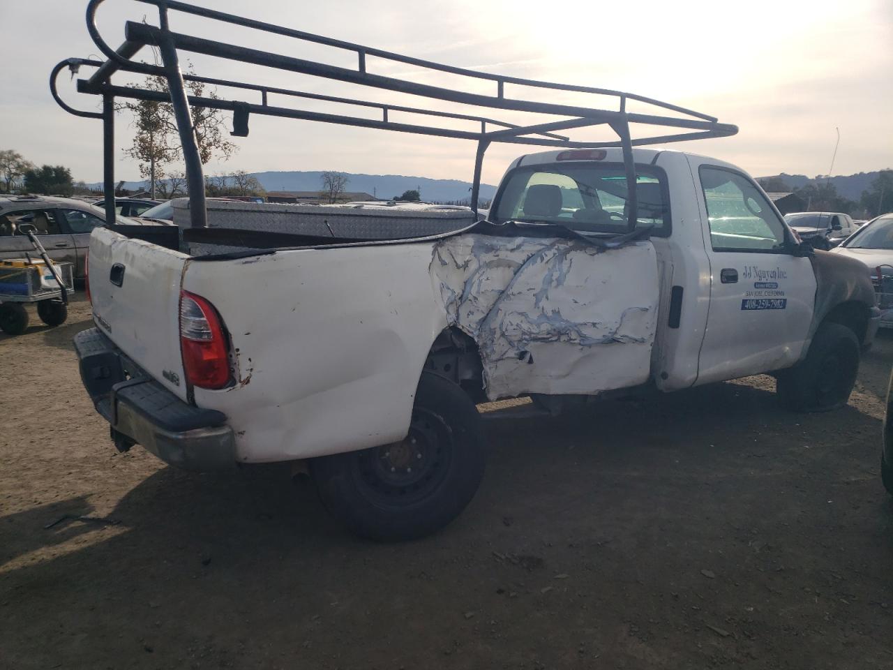 Obraz 3 z 2005 TOYOTA TUNDRA  2005 z VIN 5TBJT32165S458660
