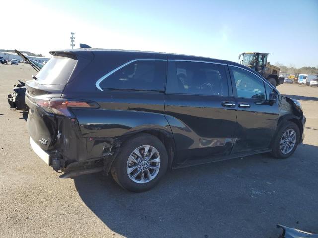 Image 3 of 2023 TOYOTA SIENNA XLE 2023 with VIN 5TDYRKEC8PS137749