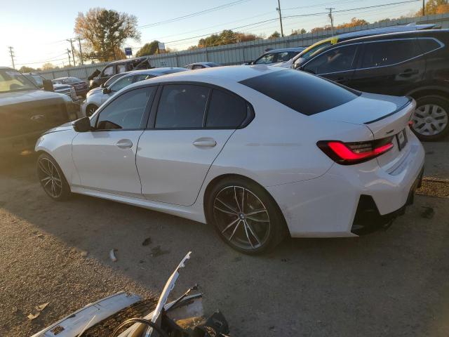 Изображение 2 2023 BMW 330XI  2023 с VIN 3MW89FF02P8C84926