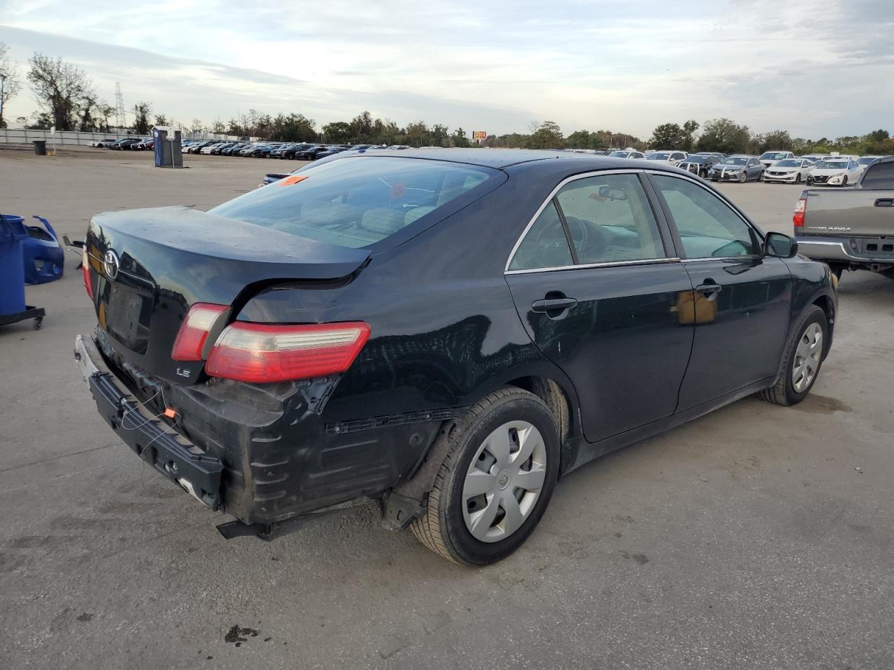 Obraz 3 z 2007 TOYOTA CAMRY CE 2007 z VIN 4T1BE46K77U117356