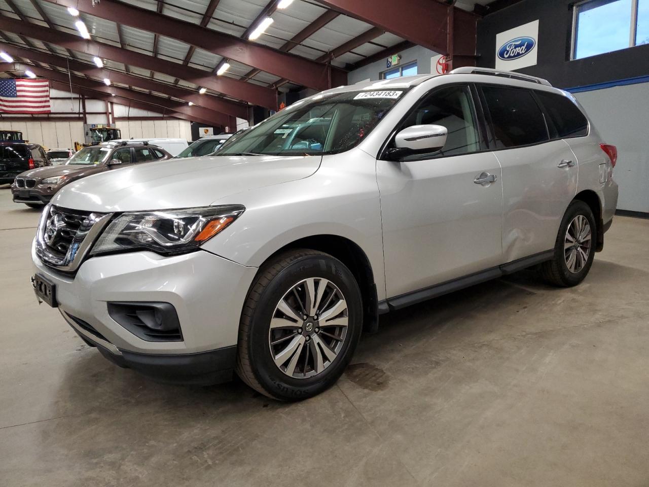 Image 1 of 2017 NISSAN PATHFINDER S 2017 with VIN 5N1DR2MM7HC663586