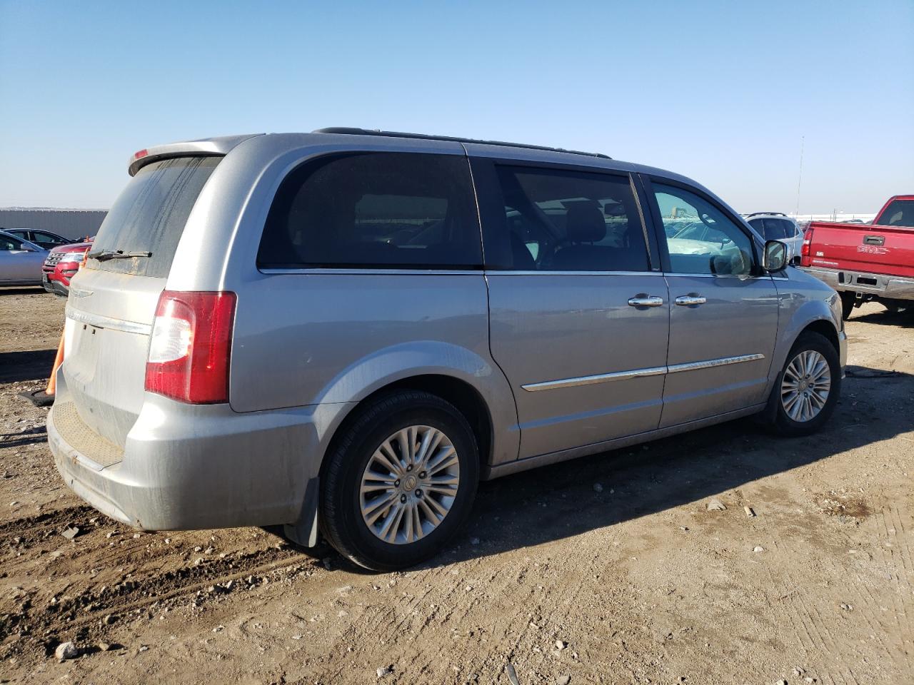Image 3 of 2013 CHRYSLER TOWN & COUNTRY TOURING L 2013 with VIN 2C4RC1CG6DR595865