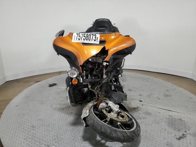 Obraz 2 z 2014 HARLEY-DAVIDSON FLHTK ELECTRA GLIDE ULTRA LIMITED 2014 z VIN 1HD1KEL10EB648156