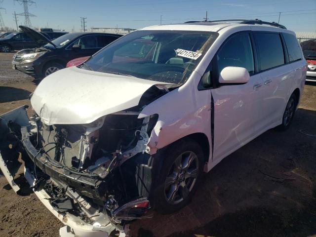 Image 1 of 2019 TOYOTA SIENNA SE 2019 with VIN 5TDEZ3DCXKS213121