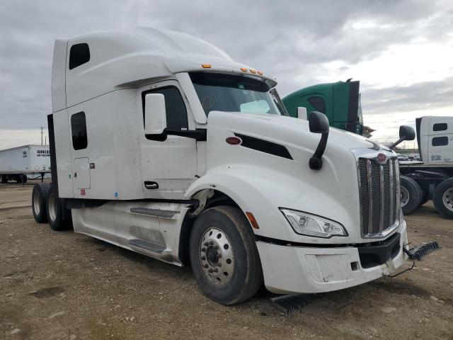 2022 PETERBILT 579  2022 image