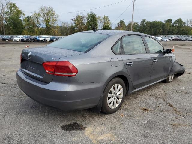 Image 3 of 2014 VOLKSWAGEN PASSAT S 2014 with VIN 1VWAT7A39EC068622