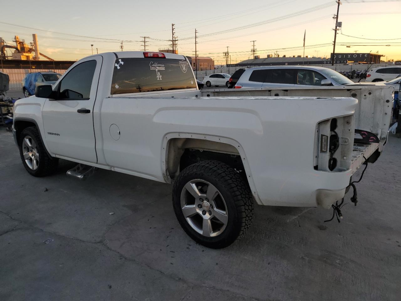 Obraz 2 z 2017 GMC SIERRA C1500 2017 z VIN 1GTN1LEC8HZ902894