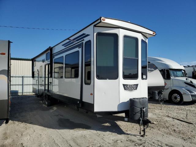 Изображение 1 2022 WLDW WD TRAVEL 2022 с VIN 4X4TWD824NM060768