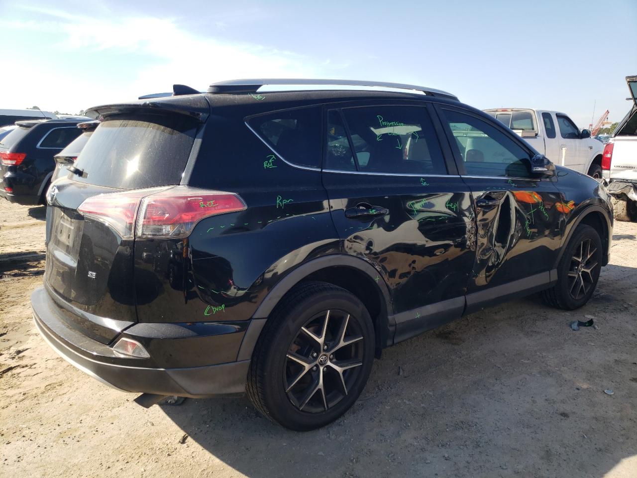 Obraz 3 z 2016 TOYOTA RAV4 SE 2016 z VIN 2T3NFREV2GW265313