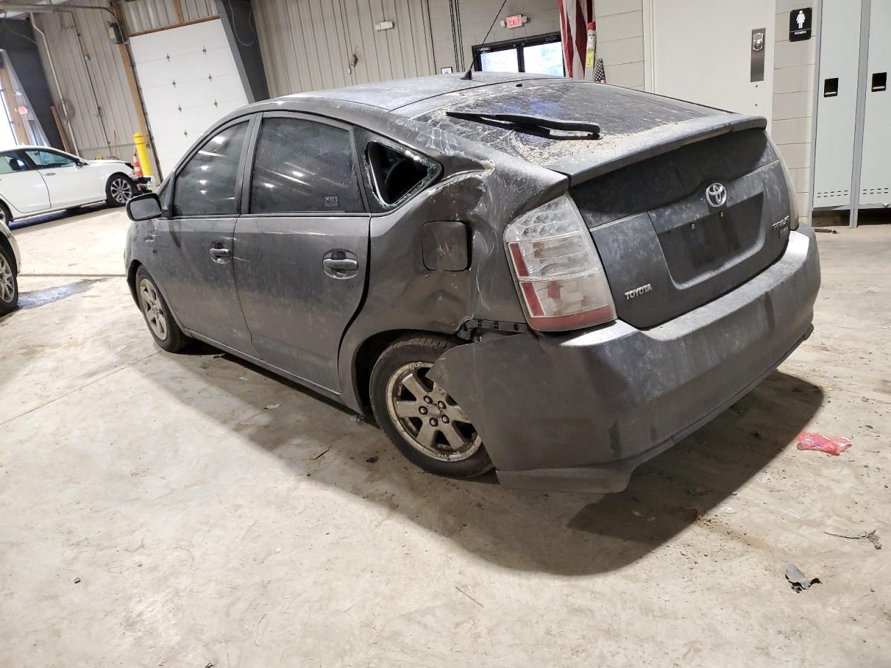 Image 2 of 2008 TOYOTA PRIUS  2008 with VIN JTDKB20U783445718
