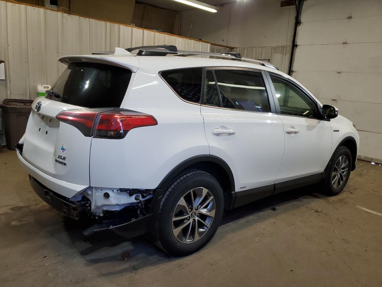 Image 3 of 2017 TOYOTA RAV4 HV LE 2017 with VIN JTMRJREV2HD092441