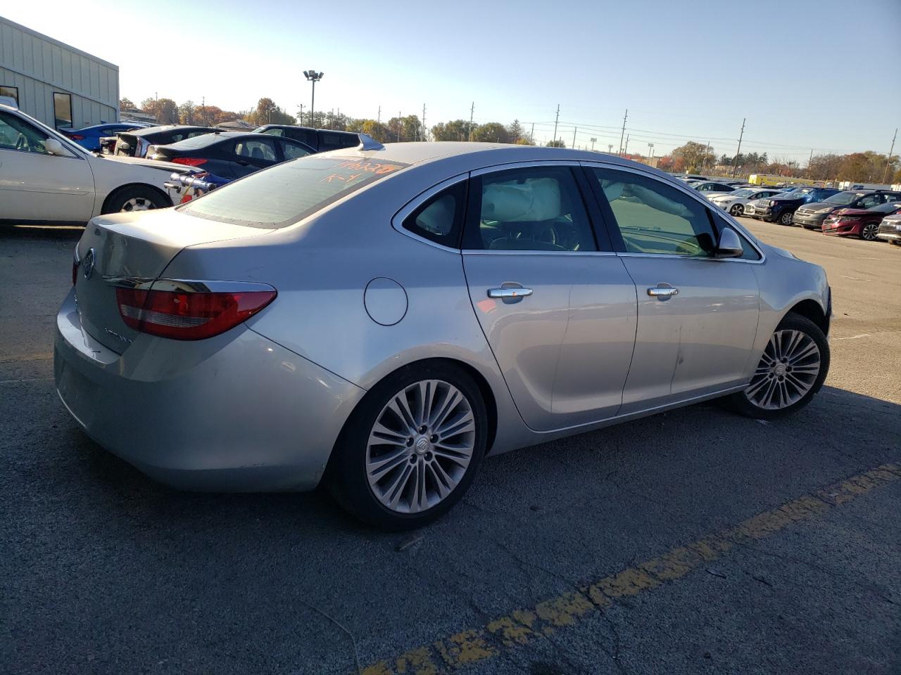 Изображение 3 2014 BUICK VERANO  2014 с VIN 1G4PP5SK4E4148220