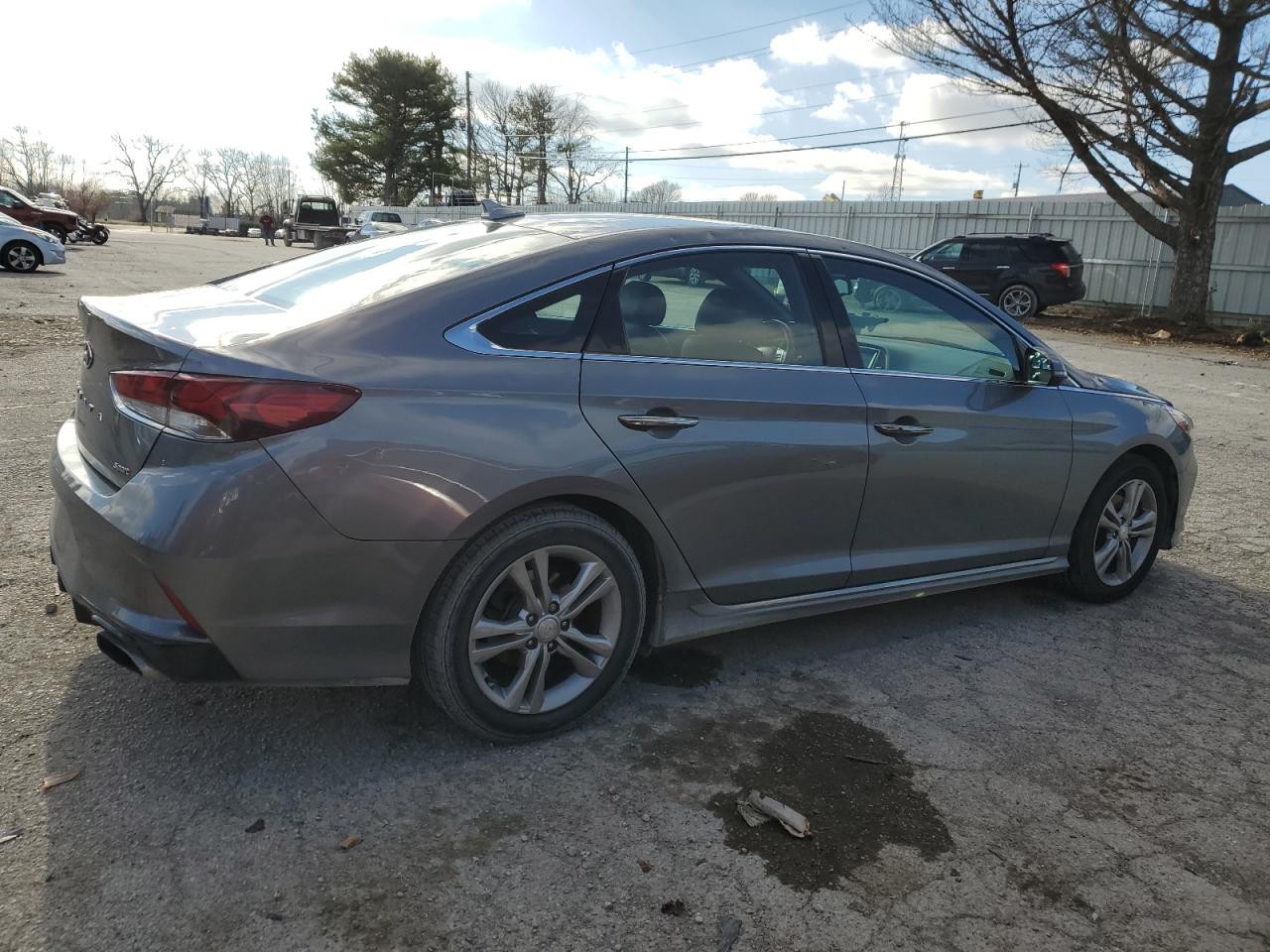 Изображение 3 2018 HYUNDAI SONATA SPORT 2018 с VIN 5NPE34AF4JH647724