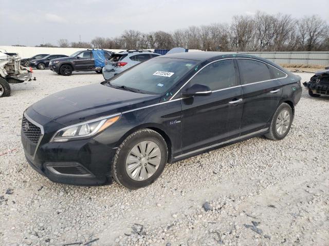 Image 1 of 2017 HYUNDAI SONATA HYBRID 2017 with VIN KMHE24L1XHA048070