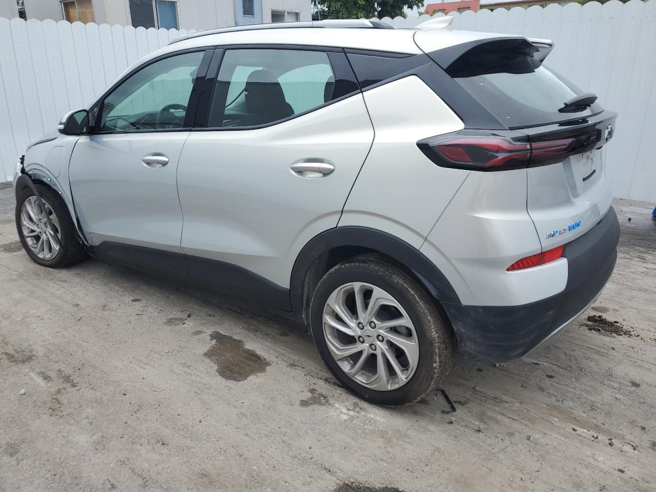 Image 2 of 2023 CHEVROLET BOLT EUV LT 2023 with VIN 1G1FY6S04P4153673