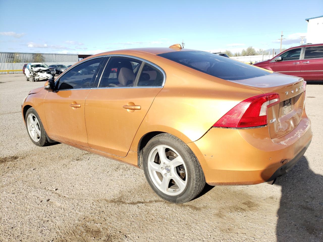 Image 2 of Volvo S60 T5 2012 with VIN YV1622FS6C2126844