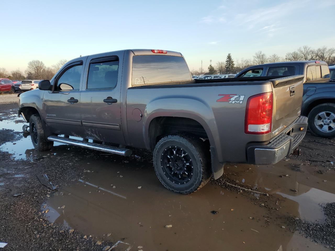 Image 2 of 2012 GMC SIERRA K1500 SLE 2012 with VIN 3GTP2VE70CG245067