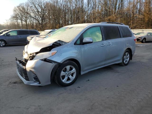 Image 1 of 2018 TOYOTA SIENNA LE 2018 with VIN 5TDKZ3DC6JS945909