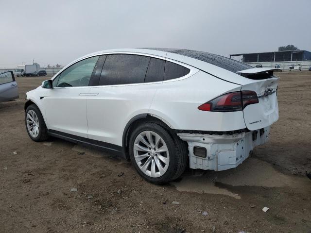 Изображение 2 2017 TESLA MODEL X  2017 с VIN 5YJXCAE25HF078485