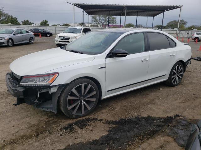 2018 VOLKSWAGEN PASSAT GT 2018 image