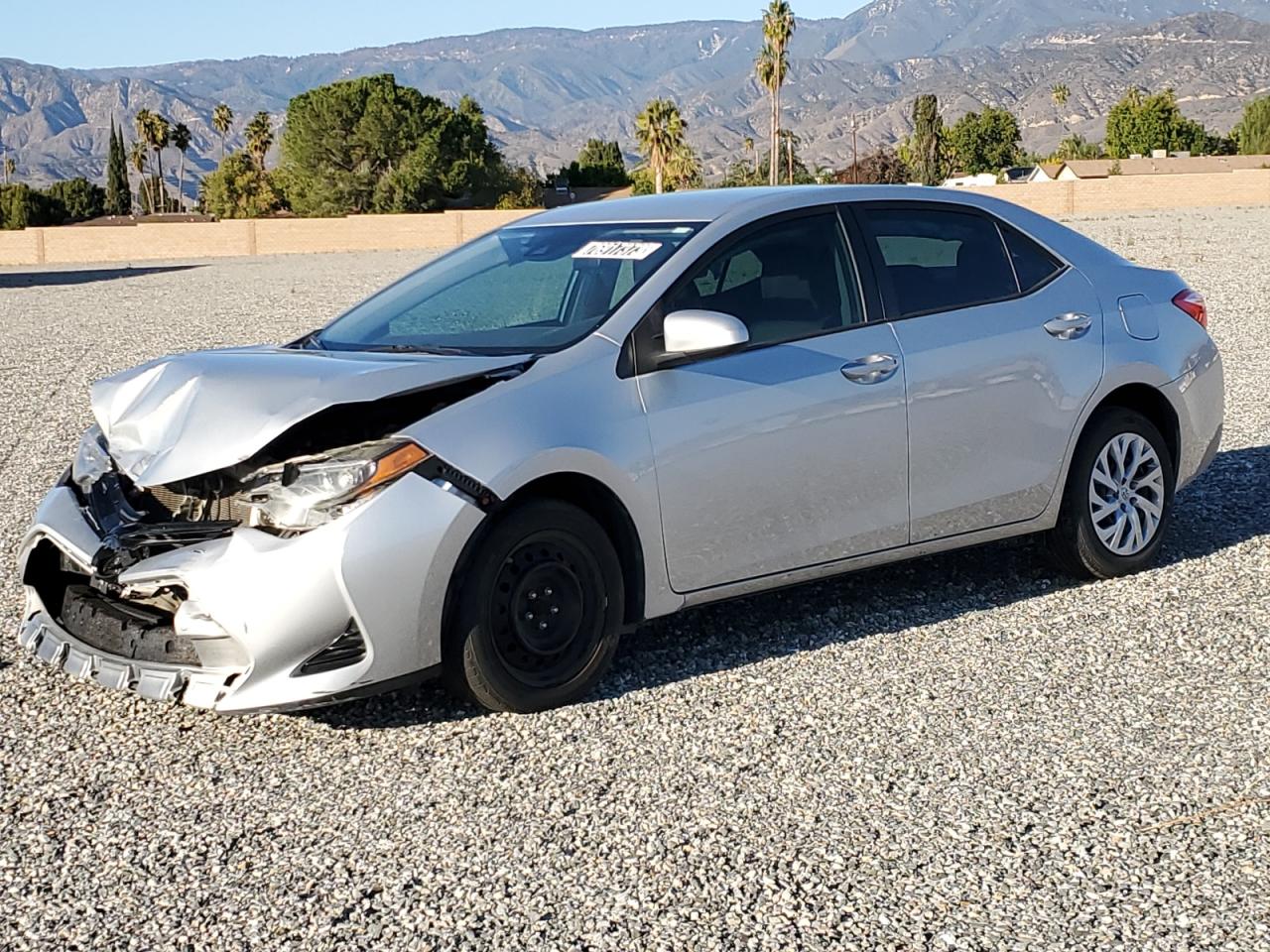 Изображение 1 2018 TOYOTA COROLLA L 2018 с VIN 5YFBURHE3JP790936