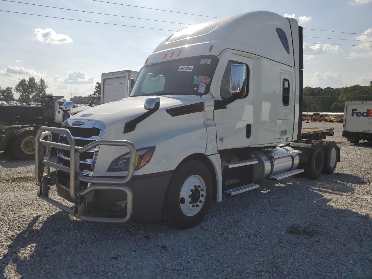 Image 2 of 2021 FREIGHTLINER CASCADIA 126  2021 with VIN 3AKJHHDR7MSMK1459