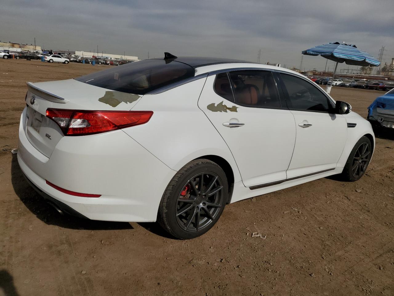 Image 3 of 2013 KIA OPTIMA SX 2013 with VIN 5XXGR4A67DG179088